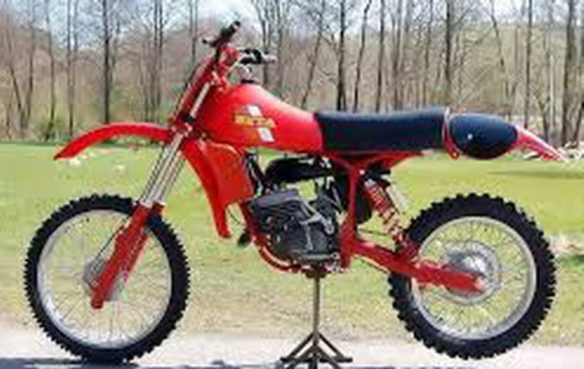 125